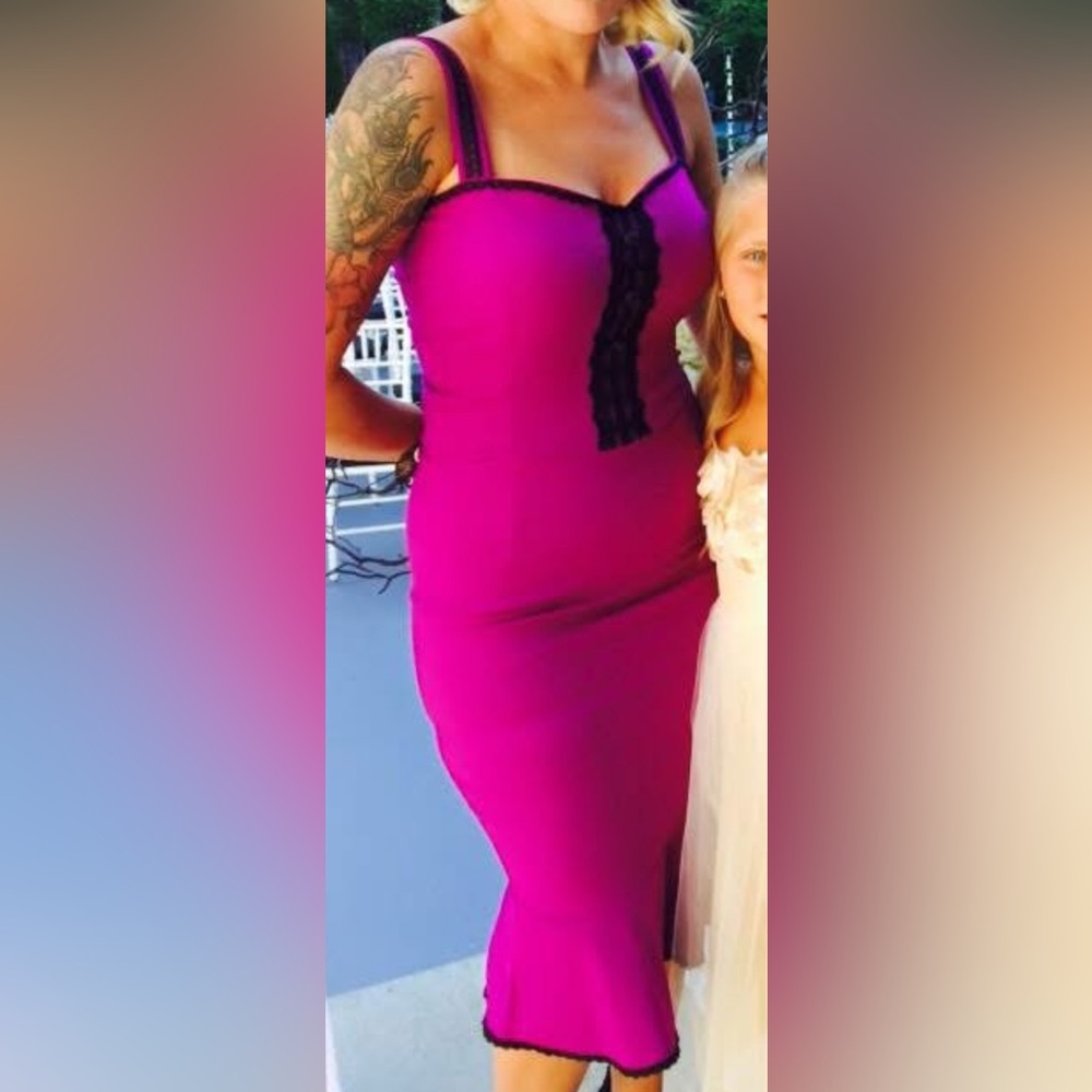 Purple Dress with Black Lace Detail Size Small - Picture 6 of 8